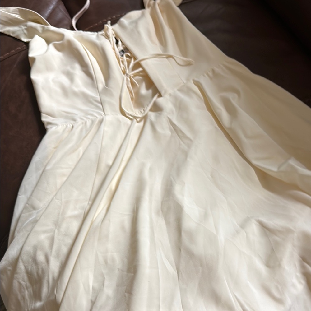 Princess Polly Cream Mini Dress - Picture 5 of 12